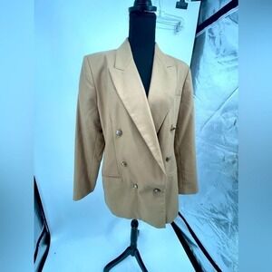 Stephanie‎ Andrews's woman's blazer size medium beige color